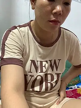 Snapshot of Baby-bigtits chatting on 22, 9, 2025 Baby-bigtits online show from 22, 9, 2025