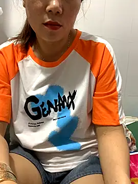 Snapshot of Baby-bigtits chatting on 28, 10, 2025 Baby-bigtits online show from 28, 10, 2025