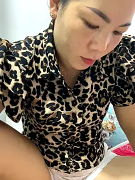 Snapshot of Baby-bigtits chatting on 17, 11, 2025 Baby-bigtits online show from 17, 11, 2025