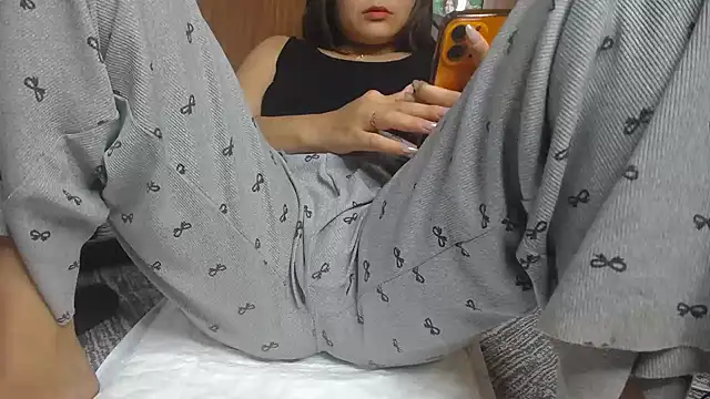 Hatachi ne12 online show from 22, 4, 2026