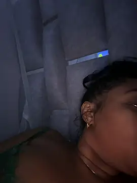 NaiomyLanes online show from 12, 3, 2026