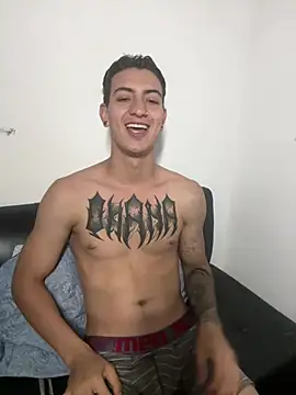 Snapshot of aliensexy chatting on 7, 2, 2025 aliensexy online show from 7, 2, 2025