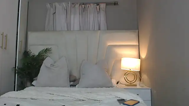 naughtyblackdolie online show from 15, 10, 2025