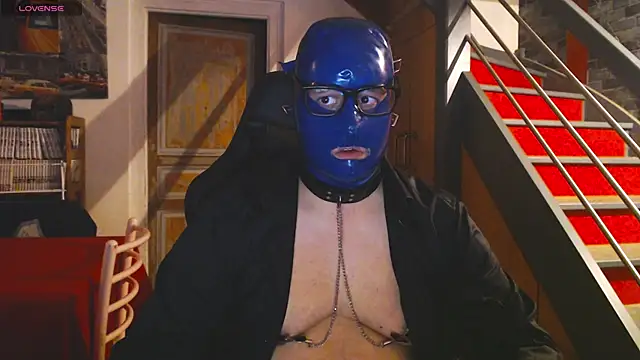 punky233 online show from 18, 12, 2025