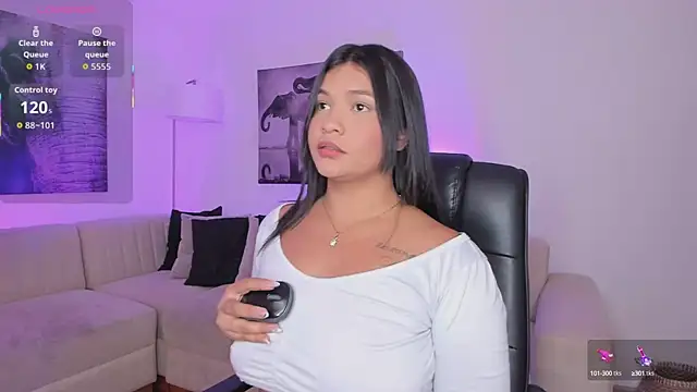 Snapshot of alaia7h chatting on 28, 9, 2025 alaia7h online show from 28, 9, 2025