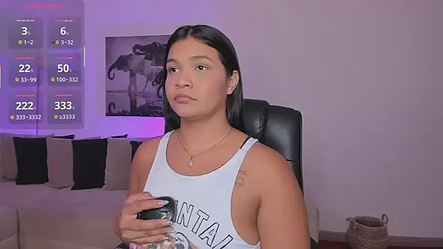 Snapshot of alaia7h chatting on 30, 9, 2025 alaia7h online show from 30, 9, 2025