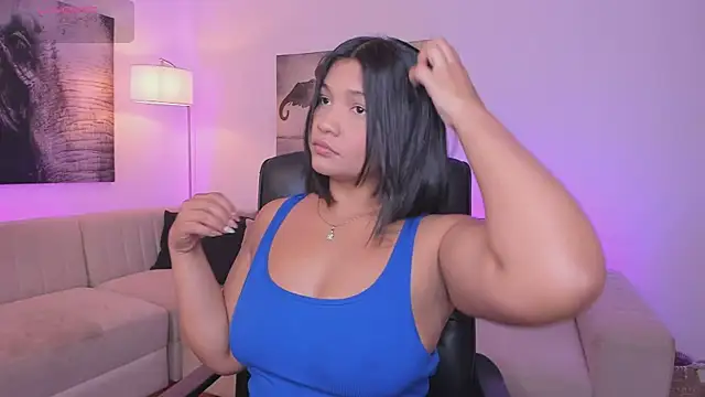 Snapshot of alaia7h chatting on 12, 11, 2025 alaia7h online show from 12, 11, 2025