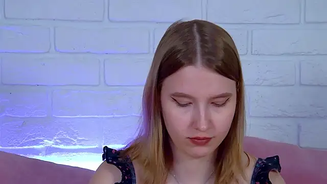 LiliLinn online show from 18, 6, 2026