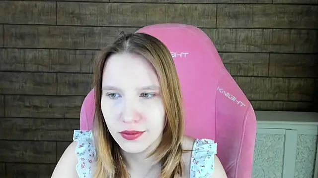 LiliLinn online show from 22, 6, 2026