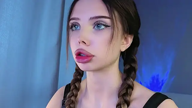 Jessie Johns online show from 5, 5, 2026
