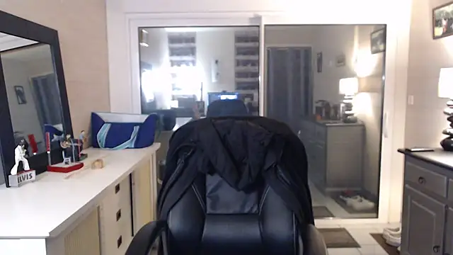 Goduleur69 online show from 5, 1, 2025