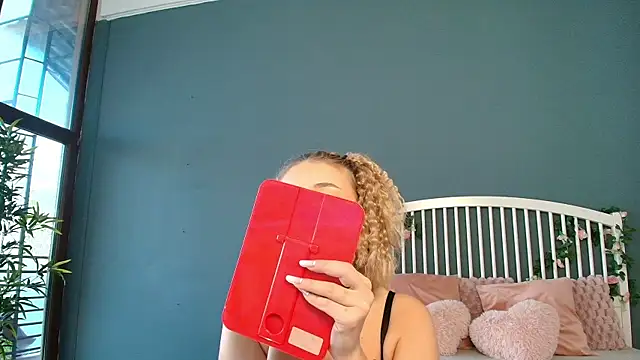 AlicePirs online show from 18, 7, 2026