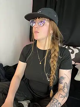 tekila   online show from 17, 10, 2025