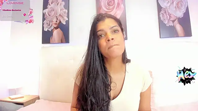 Sweetdreamses  online show from 2, 2, 2025