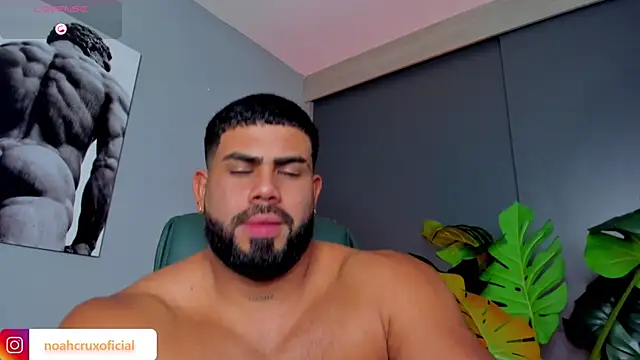 noah crux online show from 10, 4, 2026