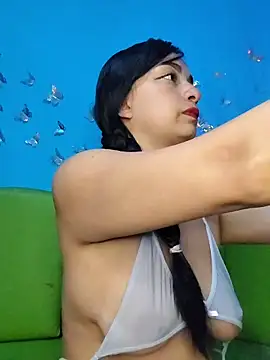 Snapshot of evelyn_prince1 chatting on 21, 5, 2026 evelyn prince1 online show from 21, 5, 2026