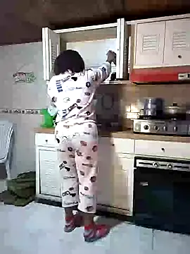 Camille rose  online show from 22, 12, 2024