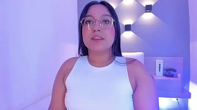 Snapshot of ellamontoya chatting on 28, 1, 2025 ellamontoya online show from 28, 1, 2025