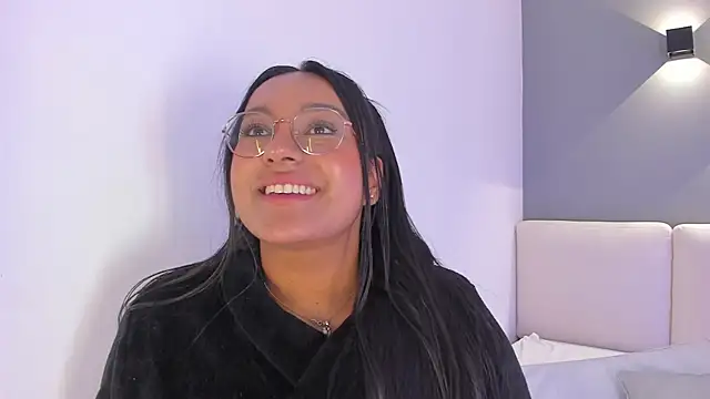 Snapshot of ellamontoya chatting on 11, 2, 2025 ellamontoya online show from 11, 2, 2025