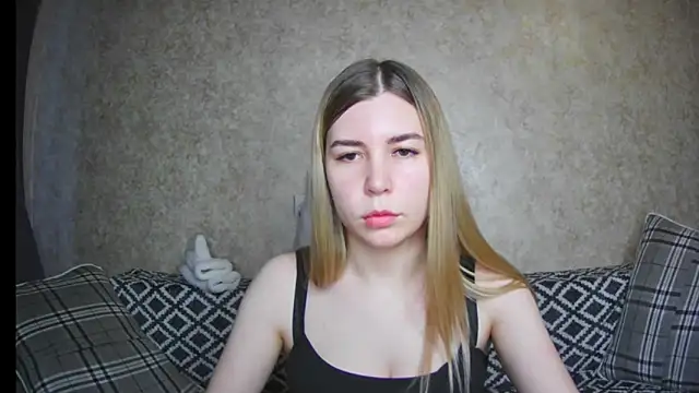 ElllaNuar online show from 16, 12, 2024