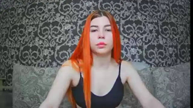 ElllaNuar online show from 28, 10, 2025