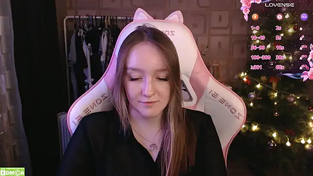 Snapshot of MoonlishSiren chatting on 14, 1, 2025 MoonlishSiren online show from 14, 1, 2025