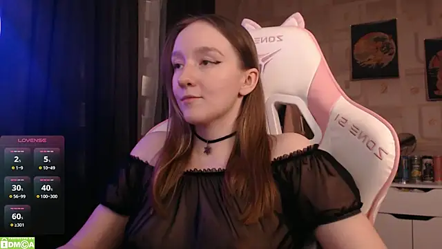 Snapshot of MoonlishSiren chatting on 22, 3, 2025 MoonlishSiren online show from 22, 3, 2025