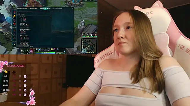 Snapshot of MoonlishSiren chatting on 20, 9, 2025 MoonlishSiren online show from 20, 9, 2025