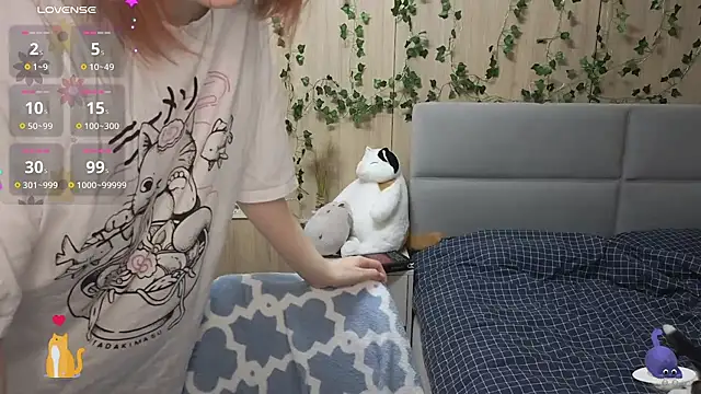 Snapshot of HermioneHHH chatting on 27, 2, 2025 HermioneHHH online show from 27, 2, 2025