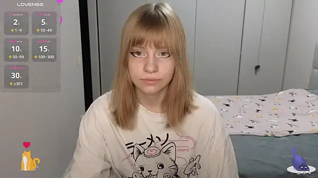 Snapshot of HermioneHHH chatting on 20, 9, 2025 HermioneHHH online show from 20, 9, 2025