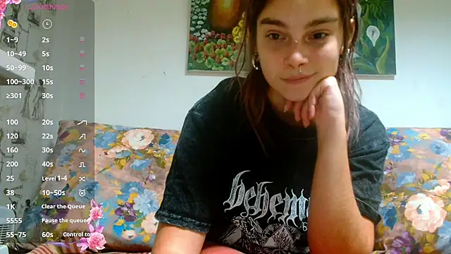 Sophie Bell online show from 4, 12, 2024