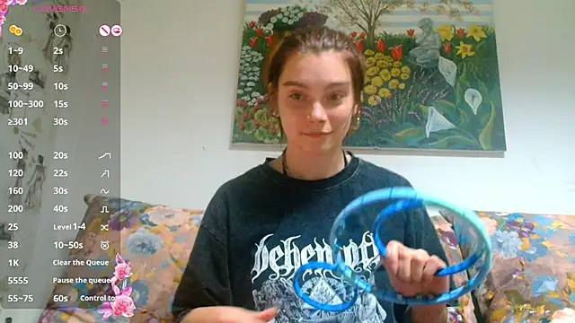 Sophie Bell online show from 13, 12, 2024