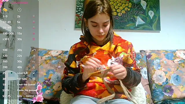 Sophie Bell online show from 3, 1, 2025