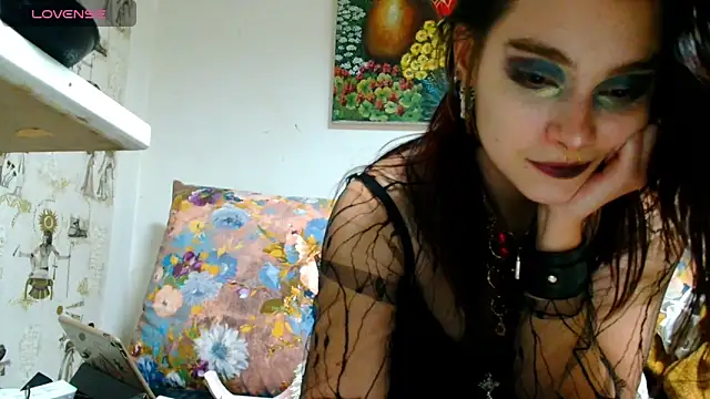 Sophie Bell online show from 24, 1, 2025