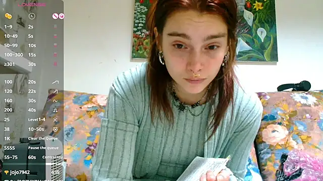 Sophie Bell online show from 28, 2, 2025