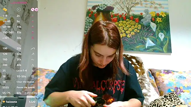 Sophie Bell online show from 6, 3, 2025