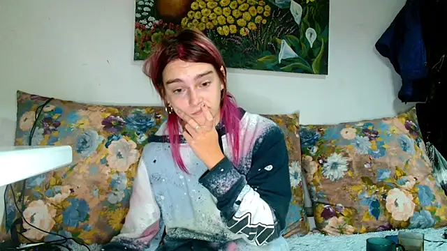 Sophie Bell online show from 4, 10, 2025