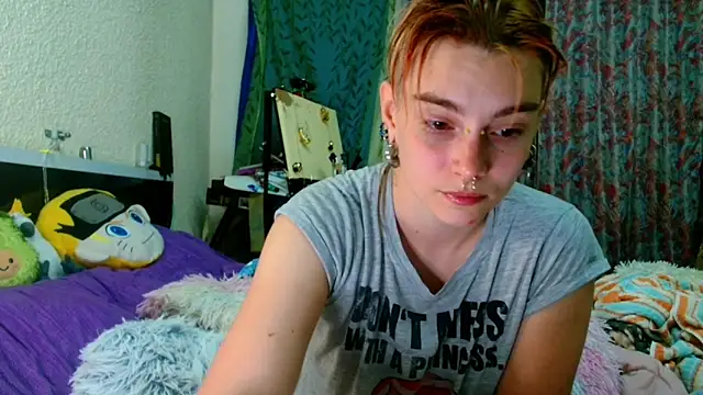 Sophie Bell online show from 22, 5, 2026