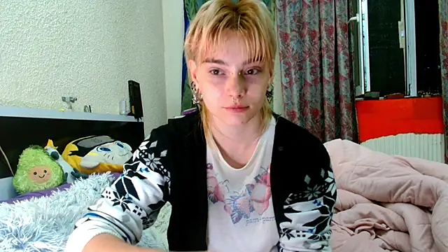 Sophie Bell online show from 24, 5, 2026