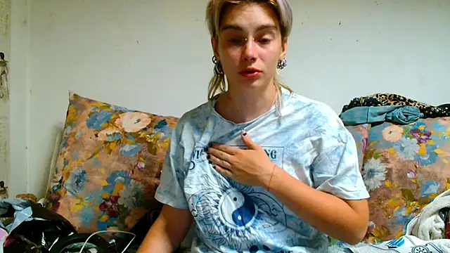 Sophie Bell online show from 4, 7, 2026