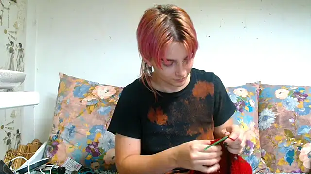 Sophie Bell online show from 9, 7, 2026