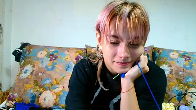 Sophie Bell online show from 16, 7, 2026