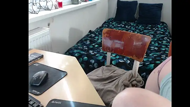 Sweetboobs online show from 4, 3, 2025