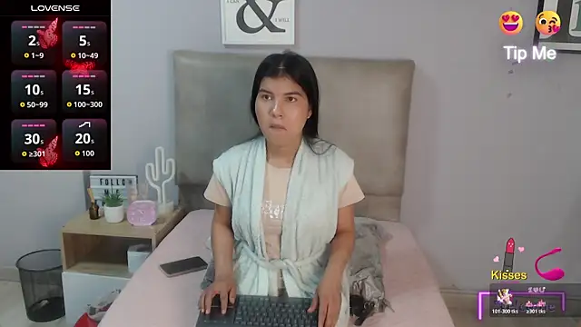Snapshot of SophiaMeyerst chatting on 28, 4, 2026 SophiaMeyerst online show from 28, 4, 2026