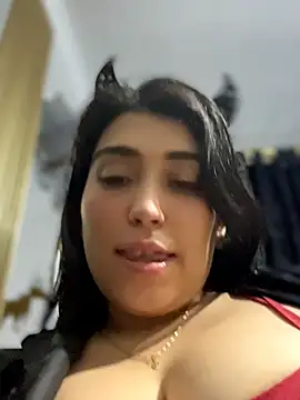 emma  cute   online show from 28, 4, 2026