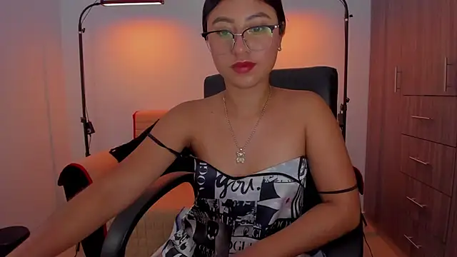 cloy baby   online show from 19, 3, 2025