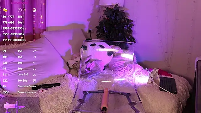 Snapshot of Sexydoll112 chatting on 6, 2, 2025 Sexydoll112 online show from 6, 2, 2025