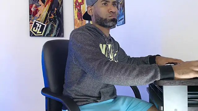 Enriblack92 online show from 3, 1, 2025