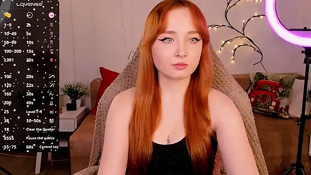 Snapshot of Emma_Chery chatting on 9, 1, 2025 Emma Chery online show from 9, 1, 2025