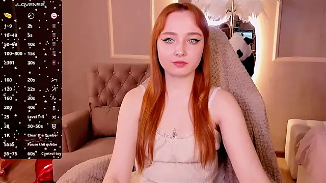 Snapshot of Emma_Chery chatting on 12, 2, 2025 Emma Chery online show from 12, 2, 2025